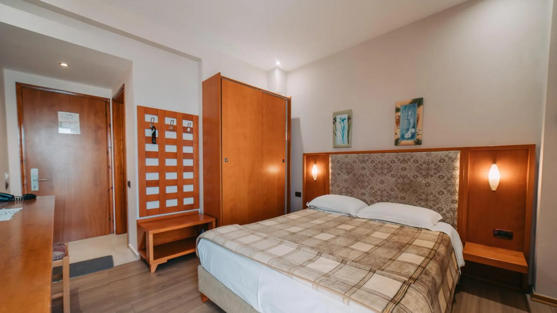 Hotel Kaonia Saranda