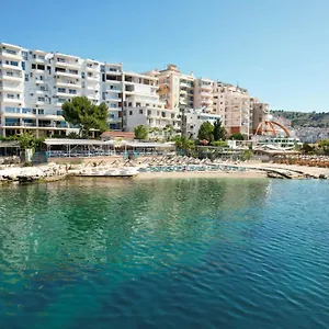 Szálloda Oceanic Overview